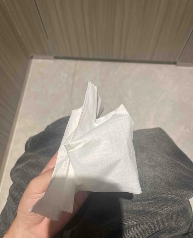 我有一个特别丢人的习惯，从来没和别人说过！每次出门前，不管有没有，都要去洗手