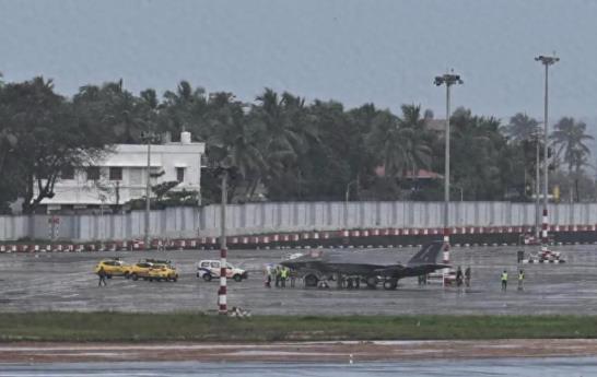 “送上门”的F-35B回不去了，一个细节表明，印度逆向工程势在必行？价值1.