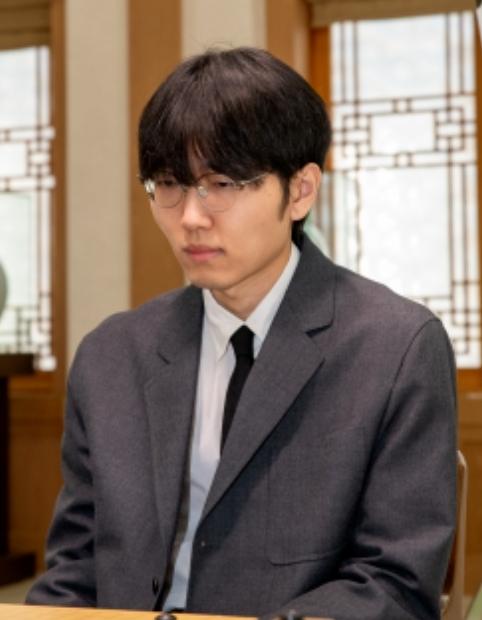 15期野狐争霸赛~申真谞率先打进八强第15期野狐人气争霸赛从2025年4