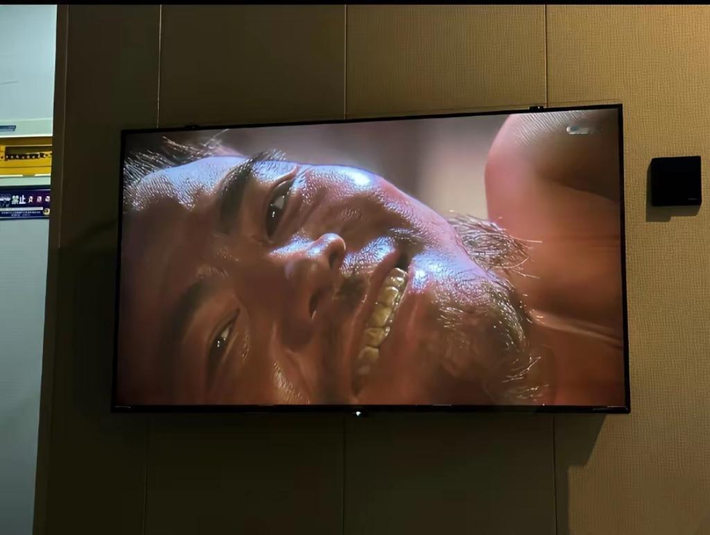 当年不懂潘金莲的苦，现在一看才知武大郎那药喝得不冤！就这一眼，佛系人都想