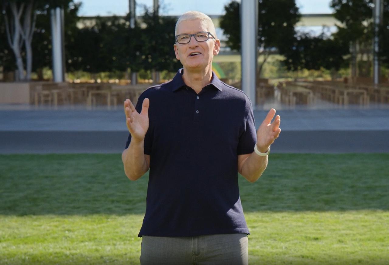 毫无疑问，外界放大了库克提到的苹果地图问题啊，在库克任期内，苹果公司市值从约35