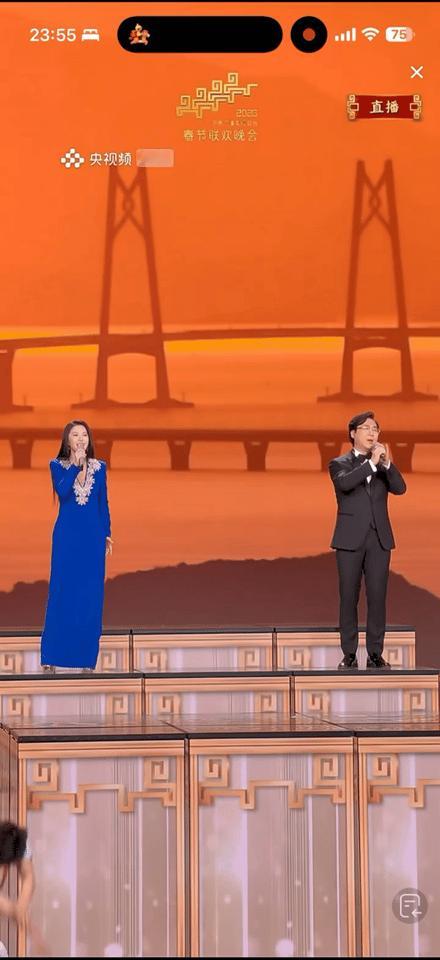 谁看到不叫一声妈妈，就这个谭维维我认妈妈了谭维维妈妈级别