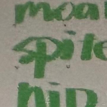 氮钾配合：钾能促进植物光合作用产物的运输和积累，增强抗逆性；缺钾时，氮素代谢紊乱