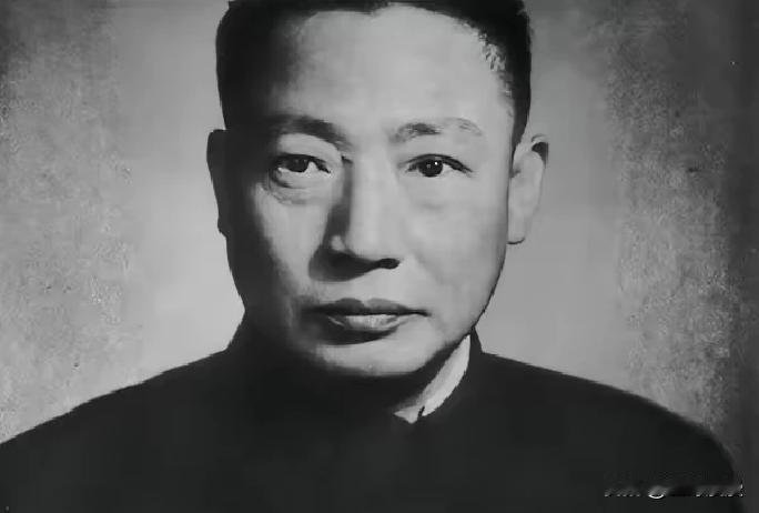 没想到,《沉默的荣耀》让“毛人凤”以完全不同的姿态出现在荧幕上!一直被塑造为威严