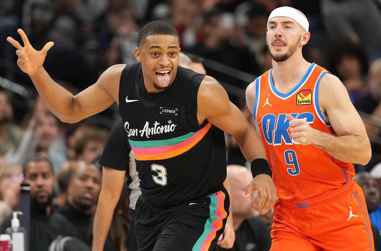 马刺现在需要的4必须有三分，没有三分的4其实和上科内特的双塔没区别。而且很多人其