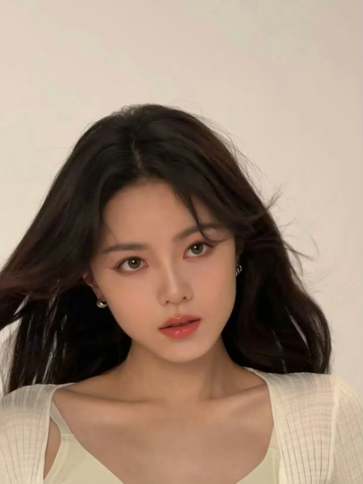赵今麦的这组live图还原了她最美的样子🙌​​​