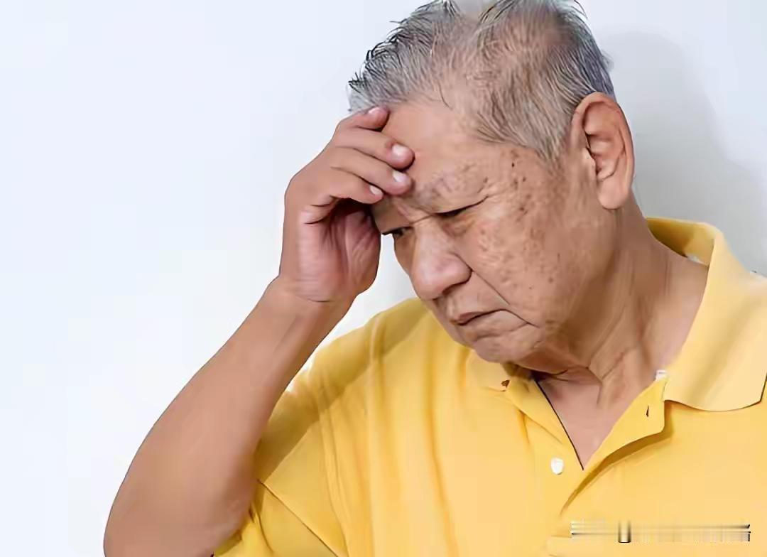【⚠️重大健康警示|神经科医生紧急提醒:人有没有脑梗,散步真的能看出来!这7个“