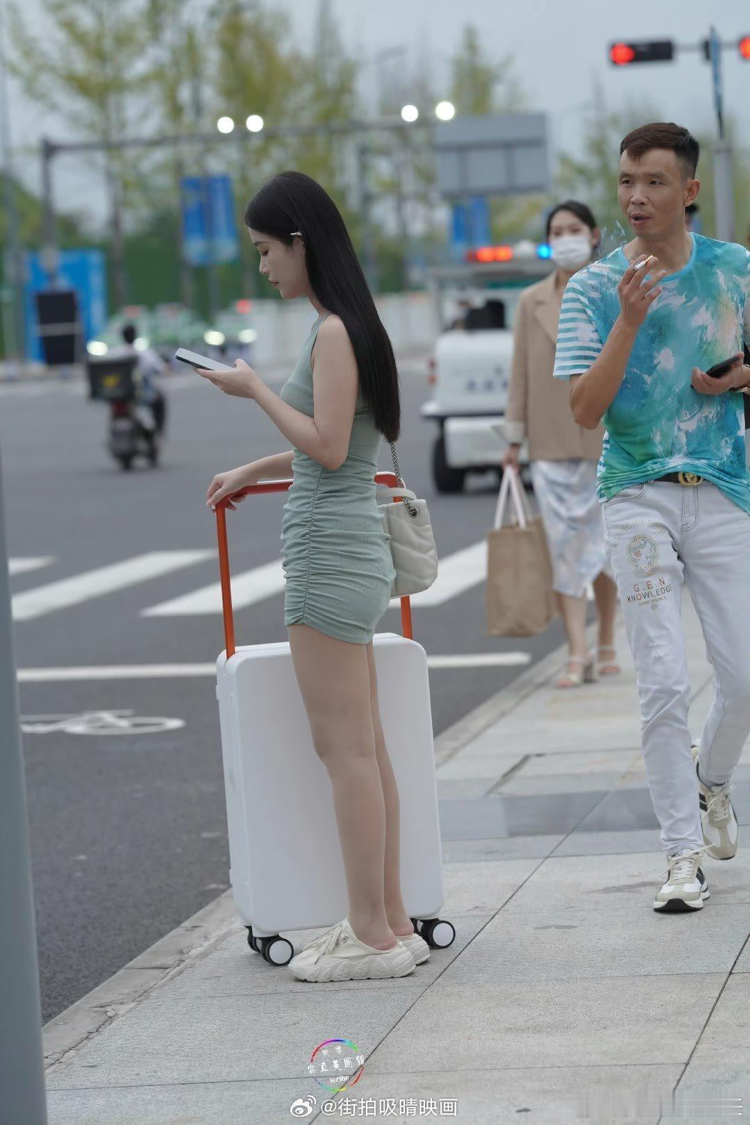 宅男女神时尚街拍街拍