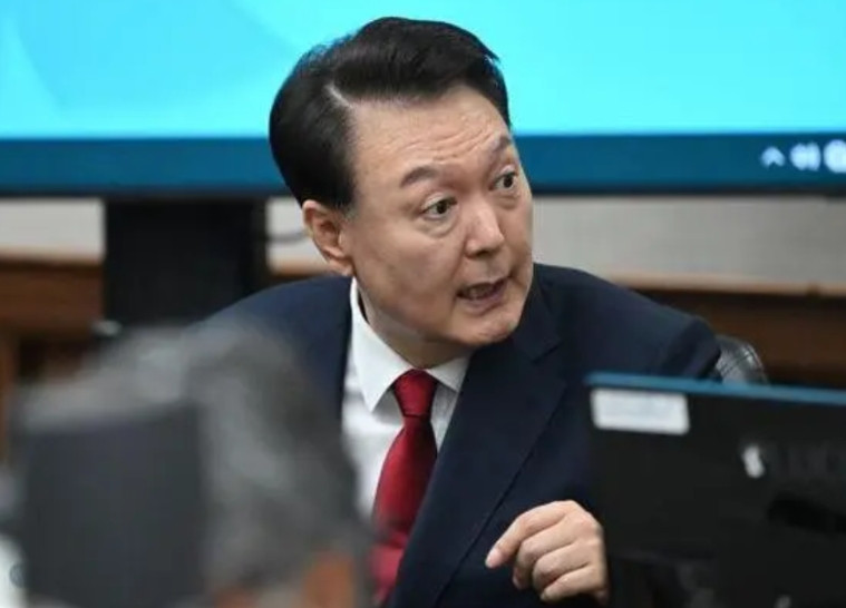 尹锡悦否认全部指控！作为一名前检察官，你要是拿不出确凿的证据，他肯定死磕到