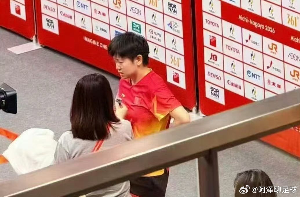 孙颖莎WTT能不能让孙颖莎退赛好好休息养伤恢复，能不能做个人每次把比赛排那么满别人都没有休息​​​