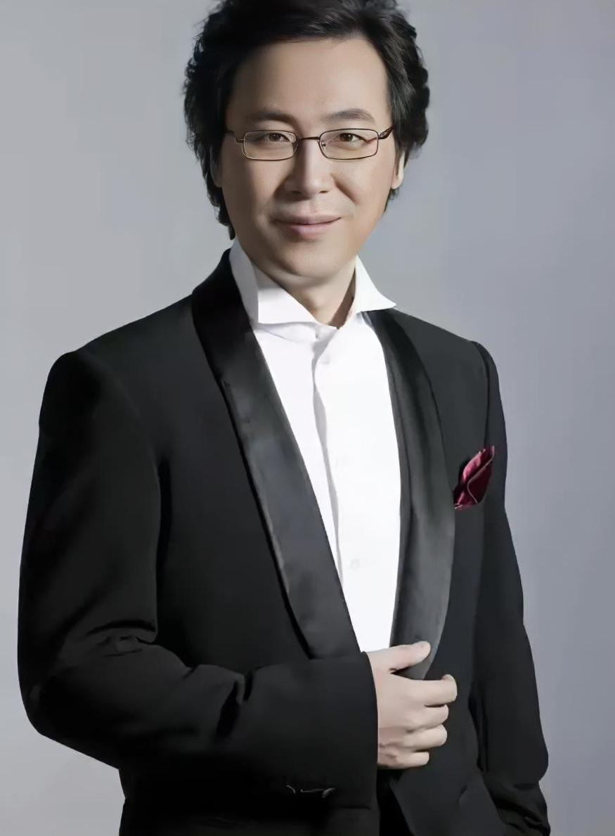 1988年，廖昌永读大学时，宿舍有人丢了钱，他们一致怀疑是廖昌永，廖昌永气不过准