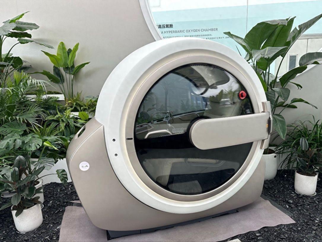 又一中国制造老外抢疯了？海外订单暴涨10倍，美企慌了：我们的卖谁！2025年