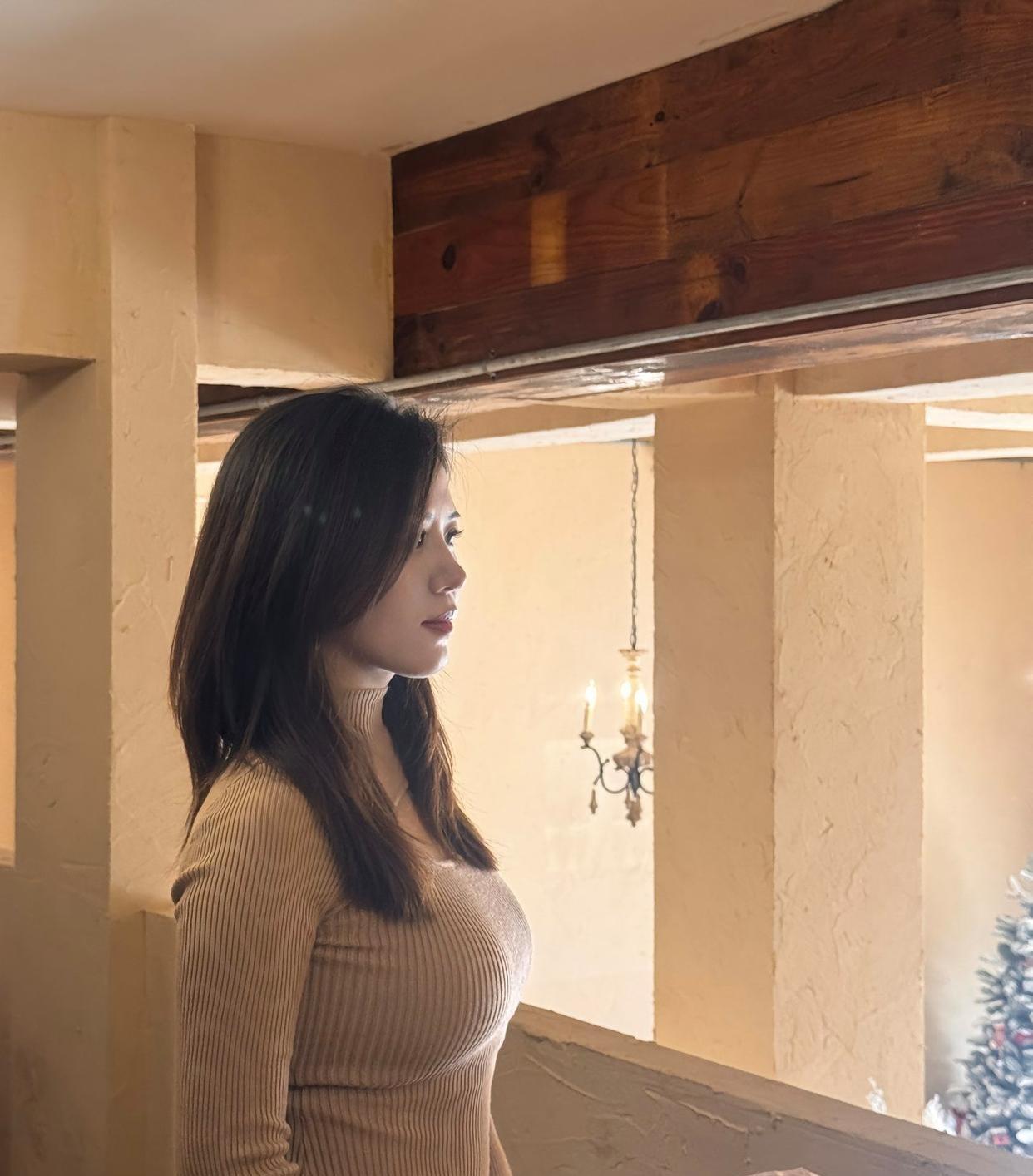 光而不耀，静水流深。