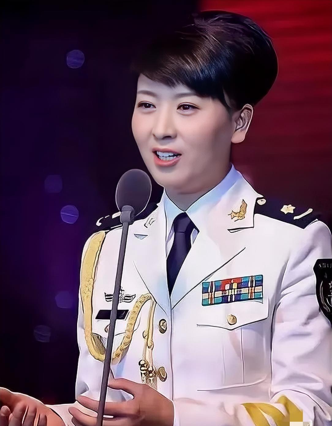 能咋的，能咋的呀”牛逼啊，老闫，说的没毛病，能咋地，不愧是军人，钢铁般的意志，支