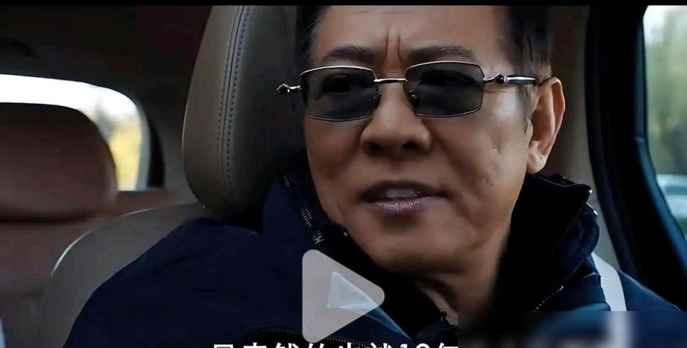 7亿《镖人》女主塌房，资方想用2000万AI换脸，吴京直接掏1个亿：重拍！A