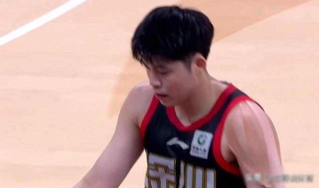 深圳队G3为什么能战胜广厦？容子峰揭秘取胜之道，原来如此CBA季后赛半决赛G3