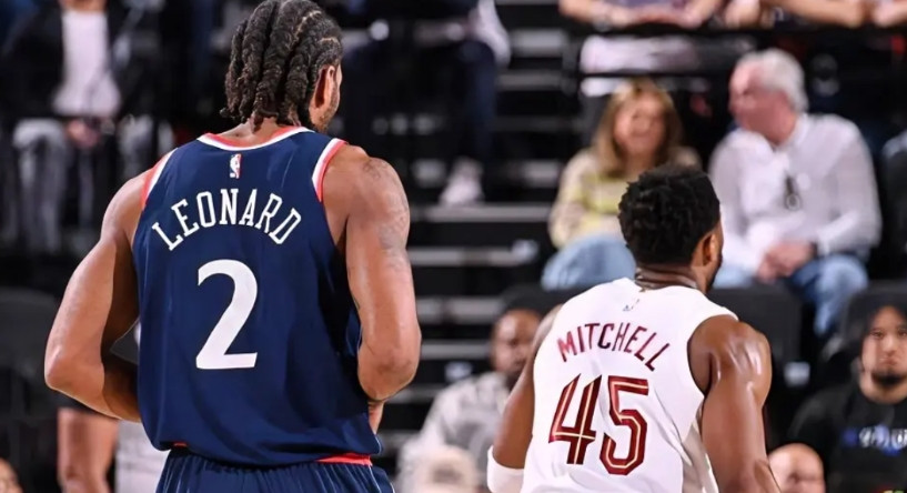 一场比赛，两种心境。快船：哈登走后，这支球队以迅雷不及掩耳之势——泄气了！老