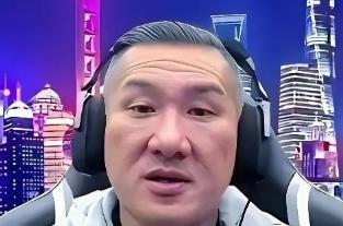 馆长说的一句话，很有道理，馆长说：“国民党打内战，输给了共产党，被赶到台湾来，在