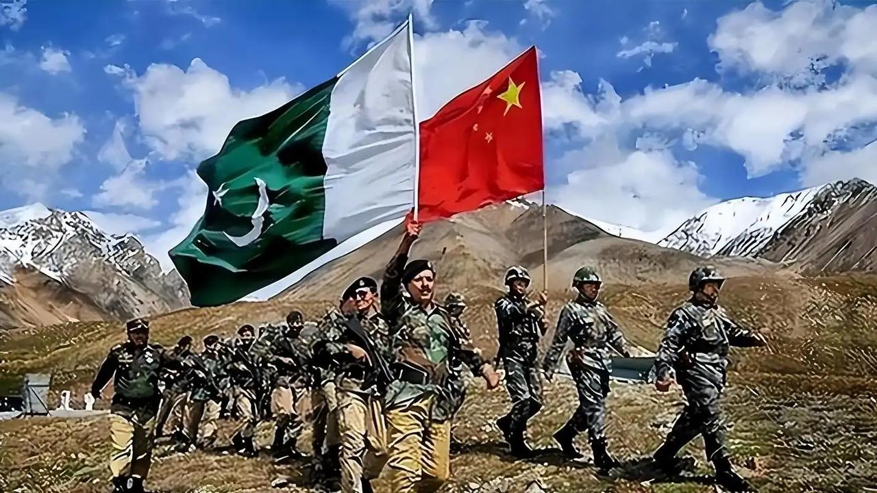 美博主语出惊人！想摸清中国战力，唯有打巴基斯坦？答案很扎心。近日，一位美国军事博