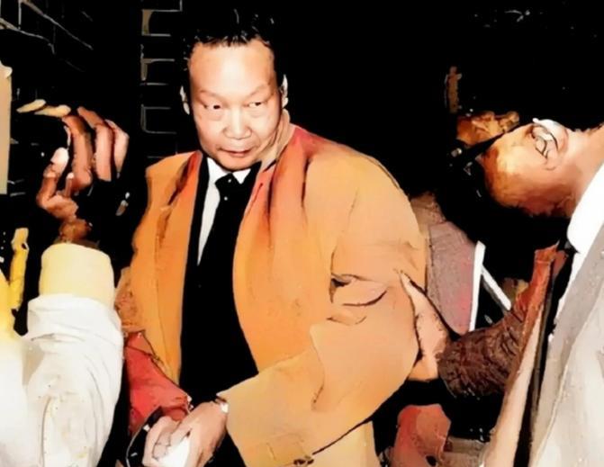 1986年，潜伏美国37年的我国王牌特工金无怠被捕，面对严酷刑罚，他突然来了一句