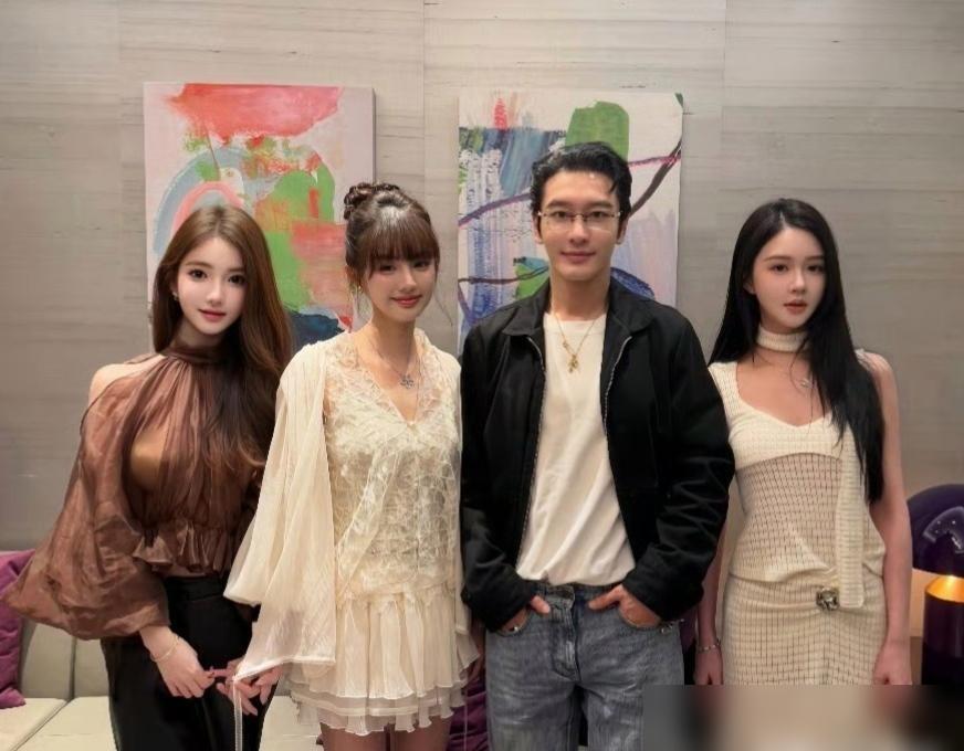 黄晓明又在同一个坑里栽了第三次。新欢这张脸还是熟悉的杨颖同款，可看客们却透过这张