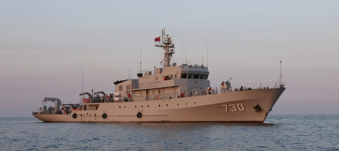 北海舰队舰艇开放阵容青岛三号码头：052D齐齐哈尔舰、054A芜湖舰（又见到茂茂