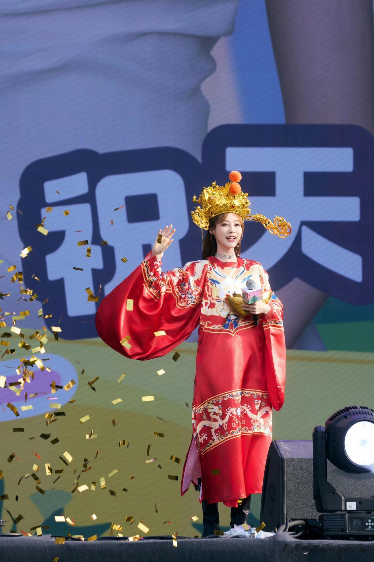 33岁演员祝绪丹的路人缘为什么越来越差了？我才知道，当年《狐妖小红娘月红篇》