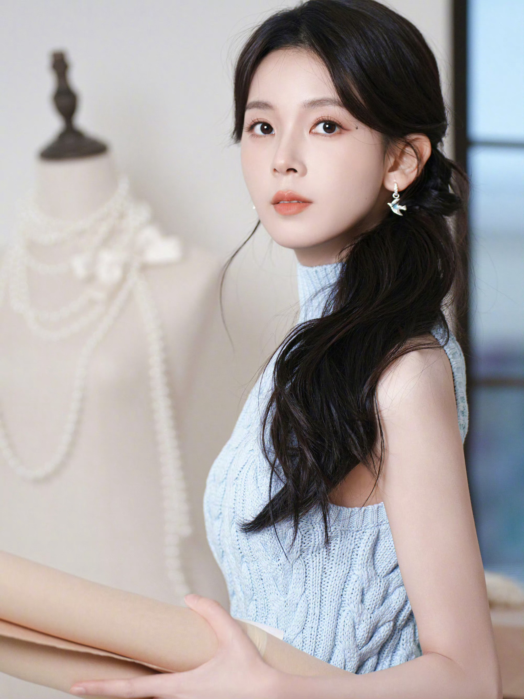 陈瑶大设计师准备设计什么服装给七仔穿呢？