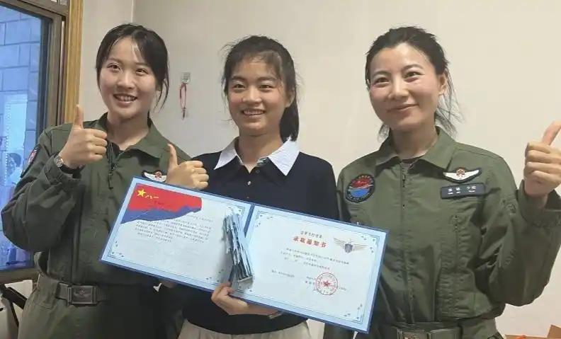“光宗耀祖了！”2025年7月16日上午，河南信阳罗山县朱堂乡的一个农家小院里，