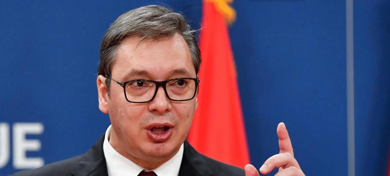 政坛经典轮换！武契奇开启总统转总理新模式塞尔维亚政坛迎来重大人事变动，执政