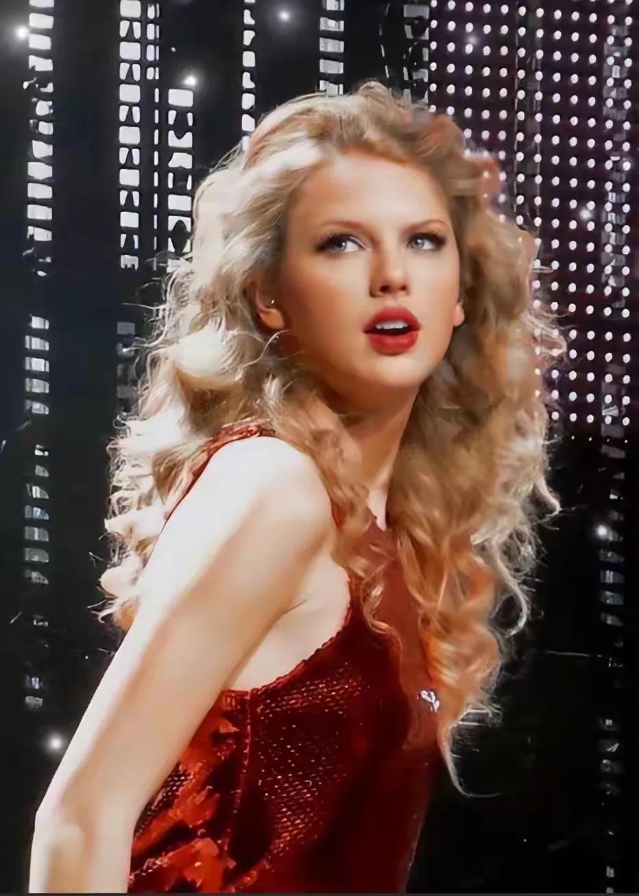 霉霉一出手，给巡演团队狂发13.9亿奖金，人均过百万！这可不是年终奖，而是她