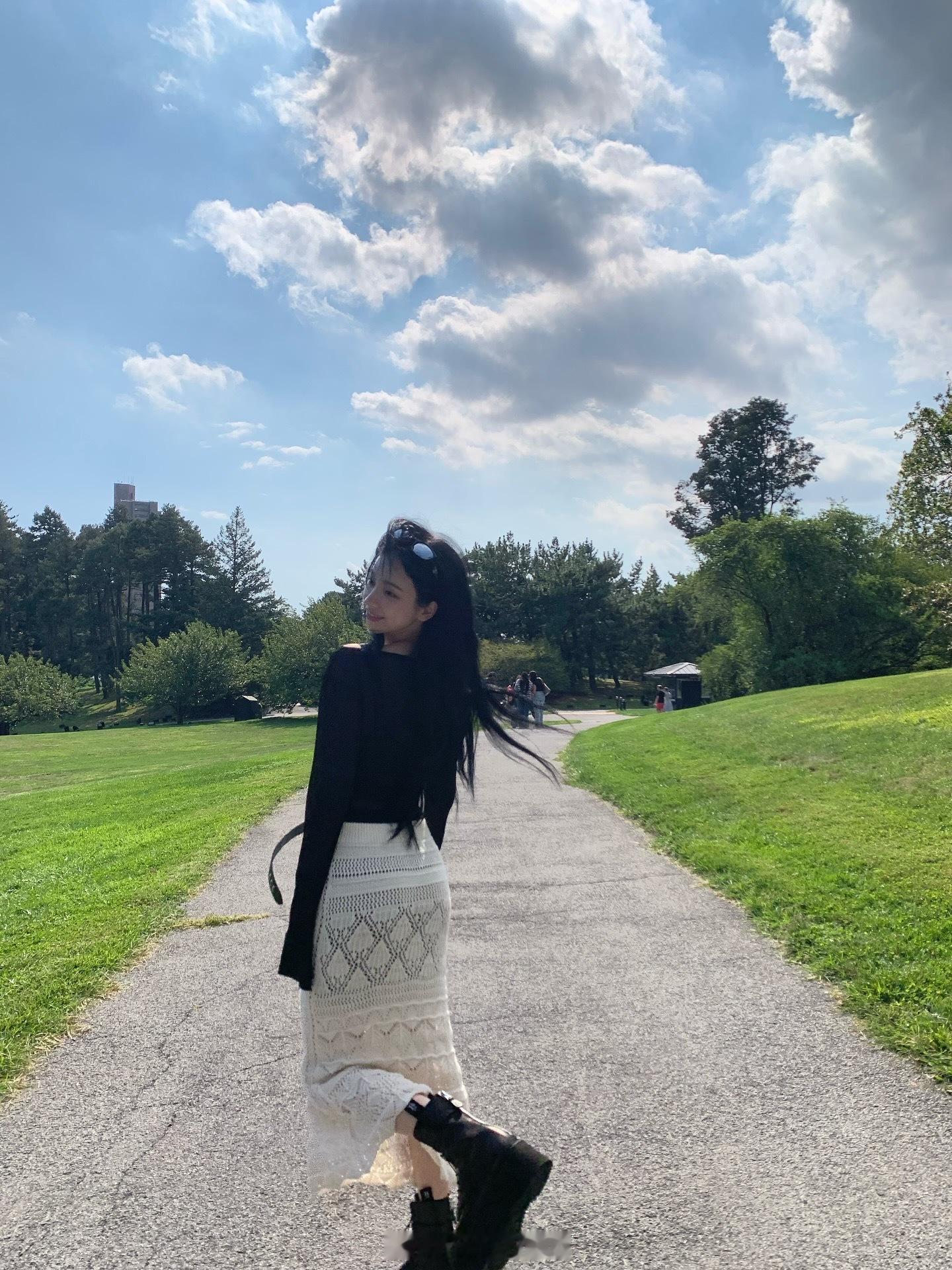 karina这组图也太美了🌻​​​