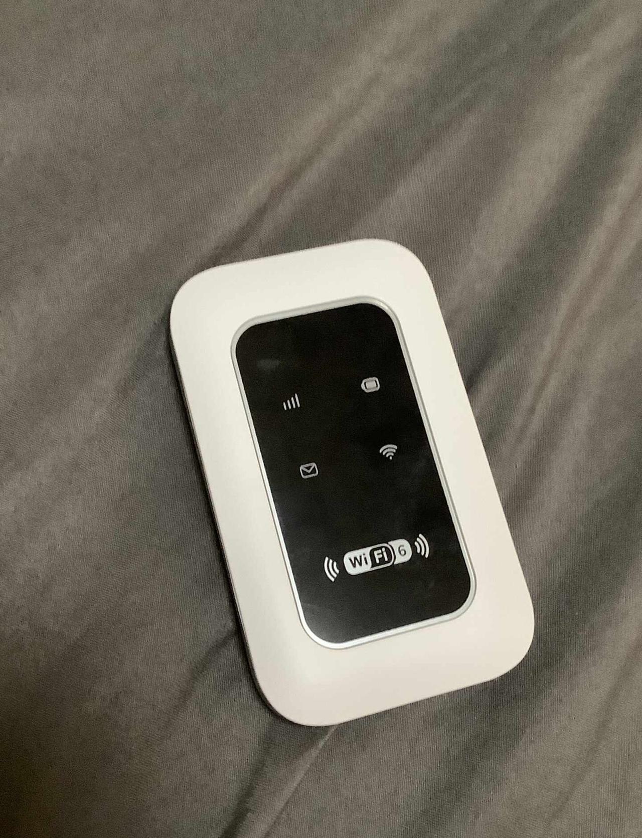 跟风入手的随身WiFi，后续体验来了租房没宽带，自己装又要签约，还要安装费20