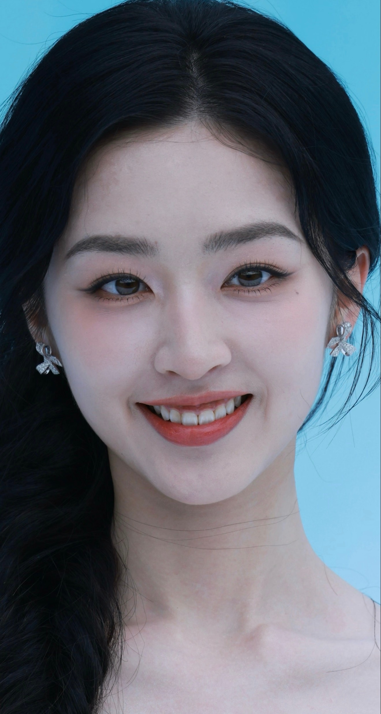 邓恩熙这个怼脸好牛🙇🏻♀️