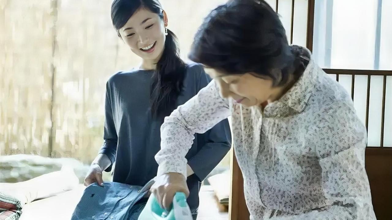 婆婆想拿捏你你别硬碰硬、也别一味忍让最高明的办法就一招她想拿捏你你就去拿