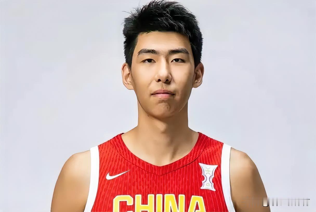 2选一，郭士强为什么选择焦泊乔，放弃徐昕，其实这才是主要原因。国家男篮14人大