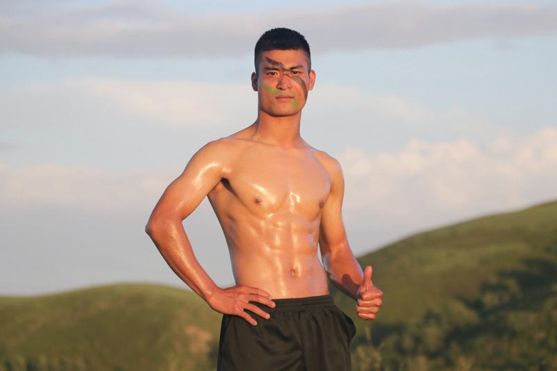 一位医学博士说:‘光靠走路遛弯，就想健康长寿，基本是不现实的。人真正衰老、失去体