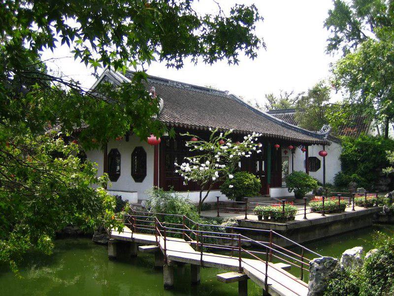 小说红楼梦里大观园到底有多大？一、原著里的大观园（小说设定）《红楼梦》第1
