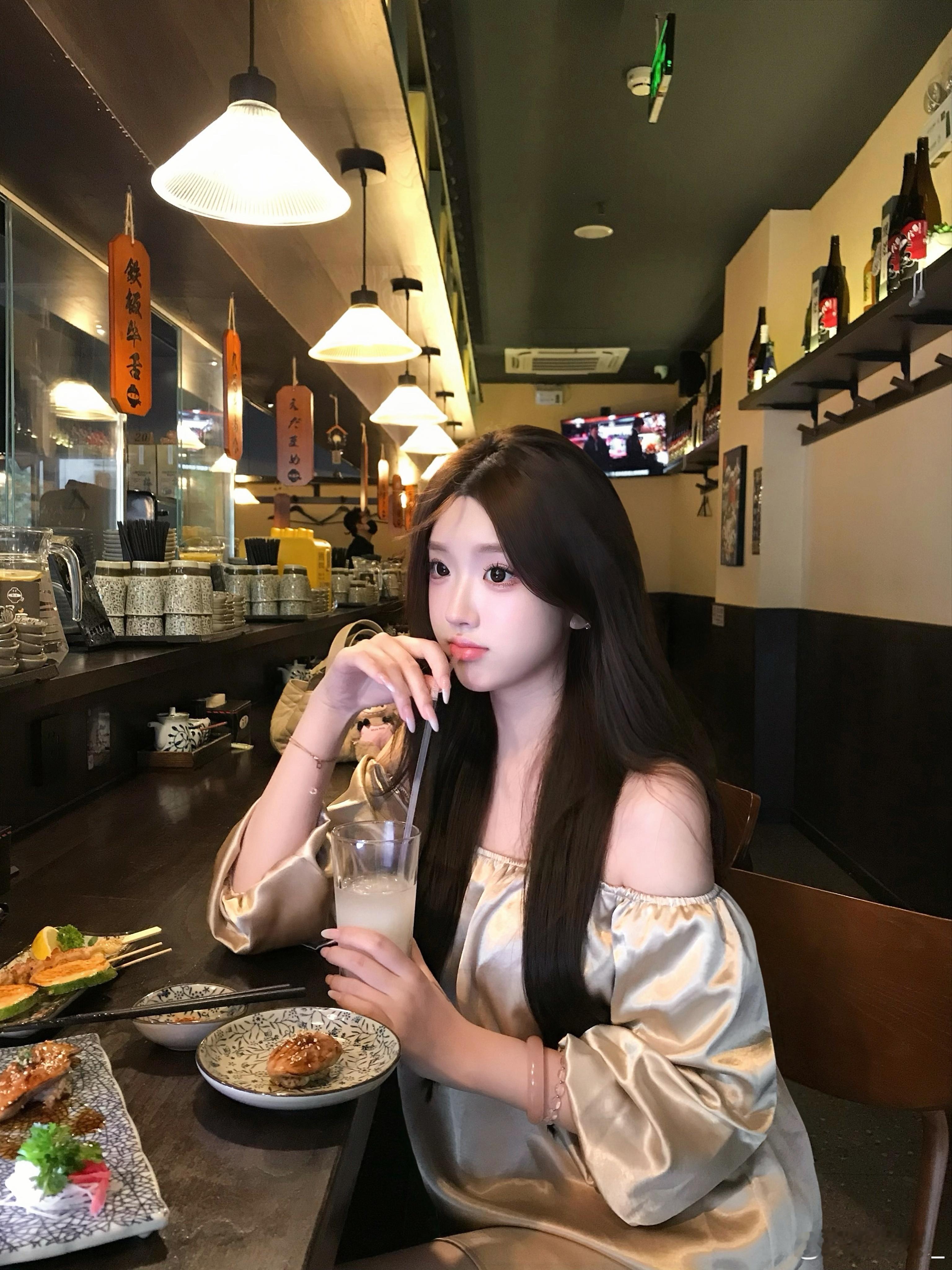 🥢🍣‧₊˚⋅𓐐𓎩‧₊˚⋅​​​