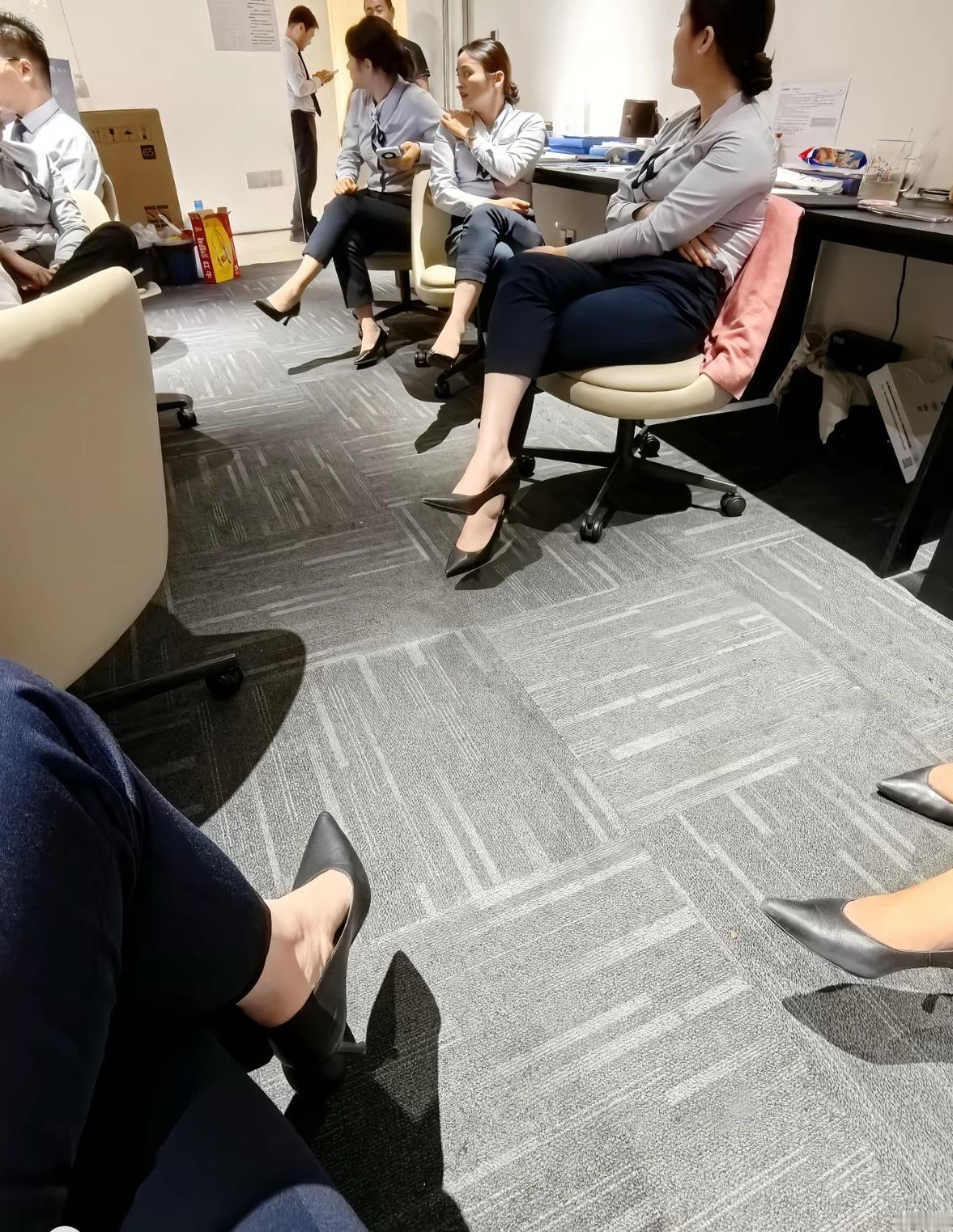 汽车销售总有开不完的会​​​