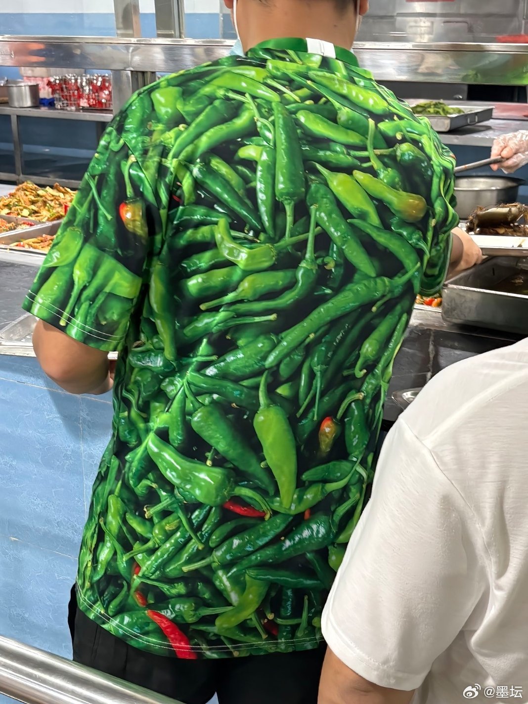 行走的辣椒，我是辣椒，我可以炒…