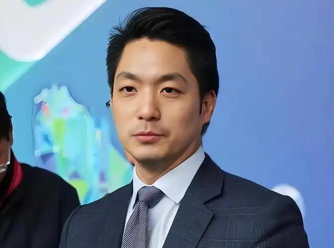 蒋万安是否承认自己是中国人？看他给儿子取的名字就知道了。 台北市长蒋万安，公