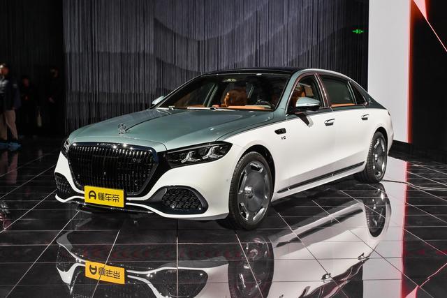 继今年1月29日新款奔驰S级全球首秀之后，3月24日，本代迈巴赫S级（代号Z22