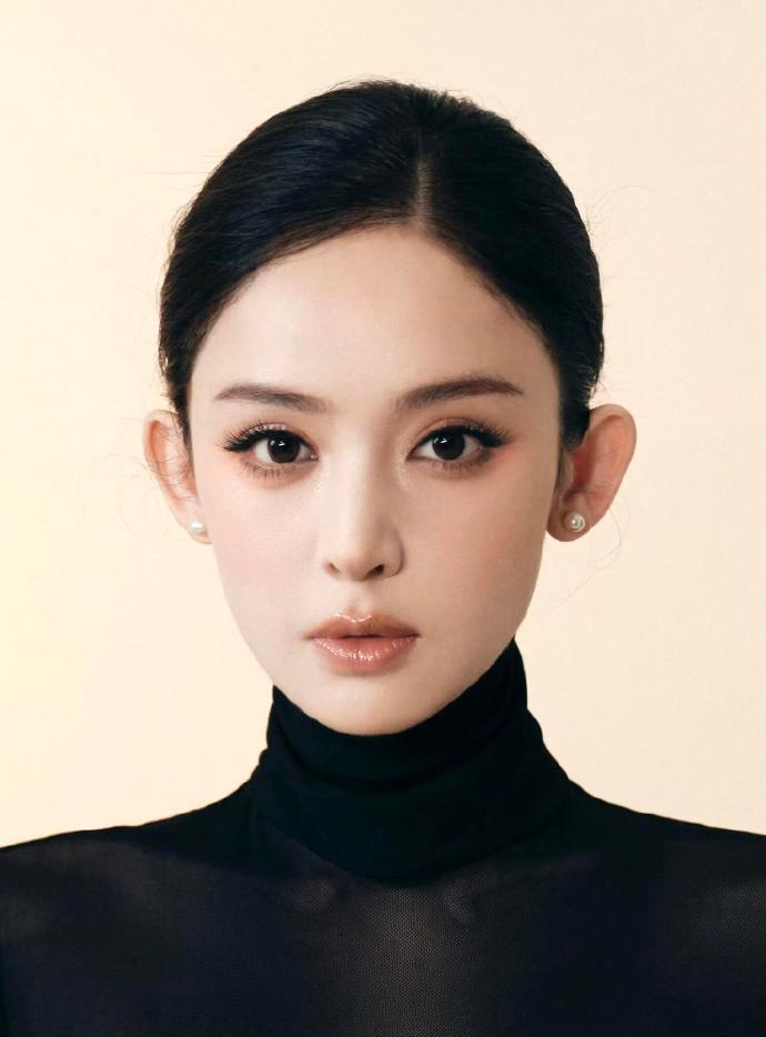 娜扎顶级建模脸！