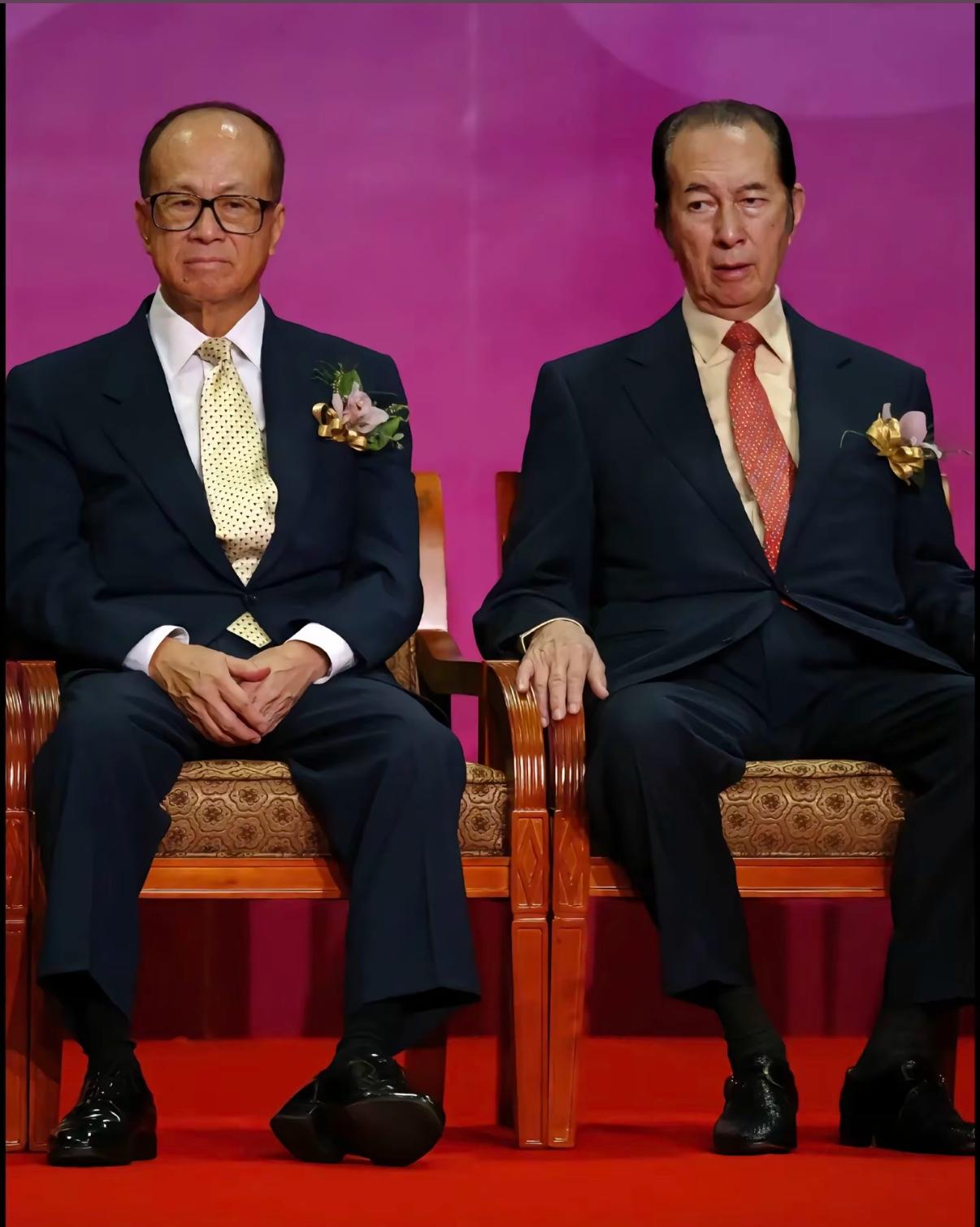 李嘉诚出售英国电网公司股权被很多人说是套现跑路，我们来具体分析看看到底是不是跑路