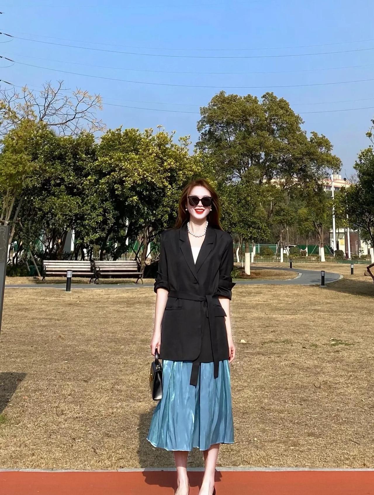 一周穿搭不重样✨每套都巨有质感，通勤约会随便穿都好看！一周穿搭不重样穿