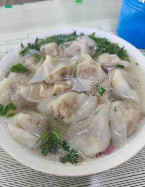 简单吃点早餐带定位晒今日生活我的今日状态：😁轻松愉快我这里的天气：☀️晴