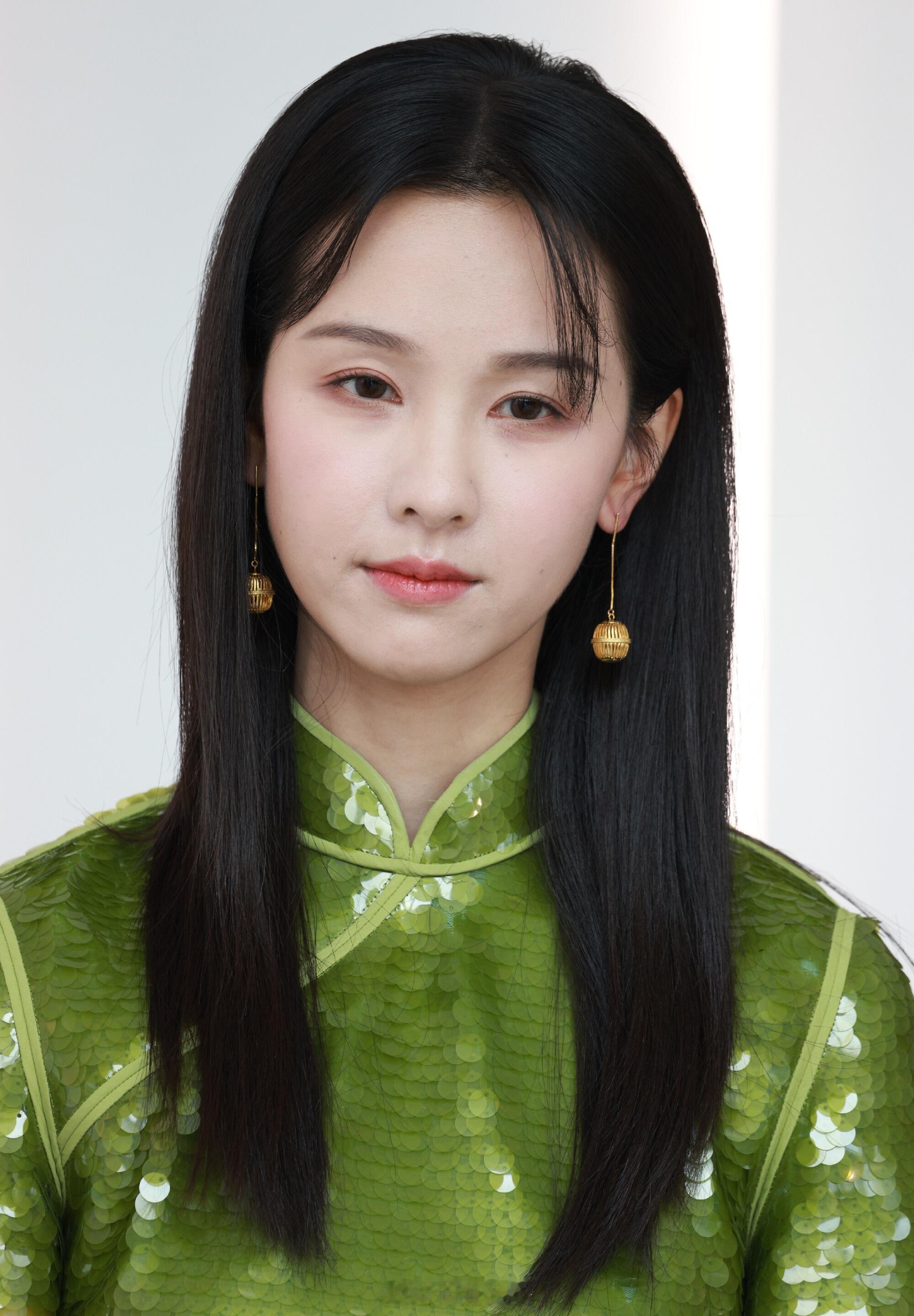陈都灵，最像奶茶妹妹了​​​