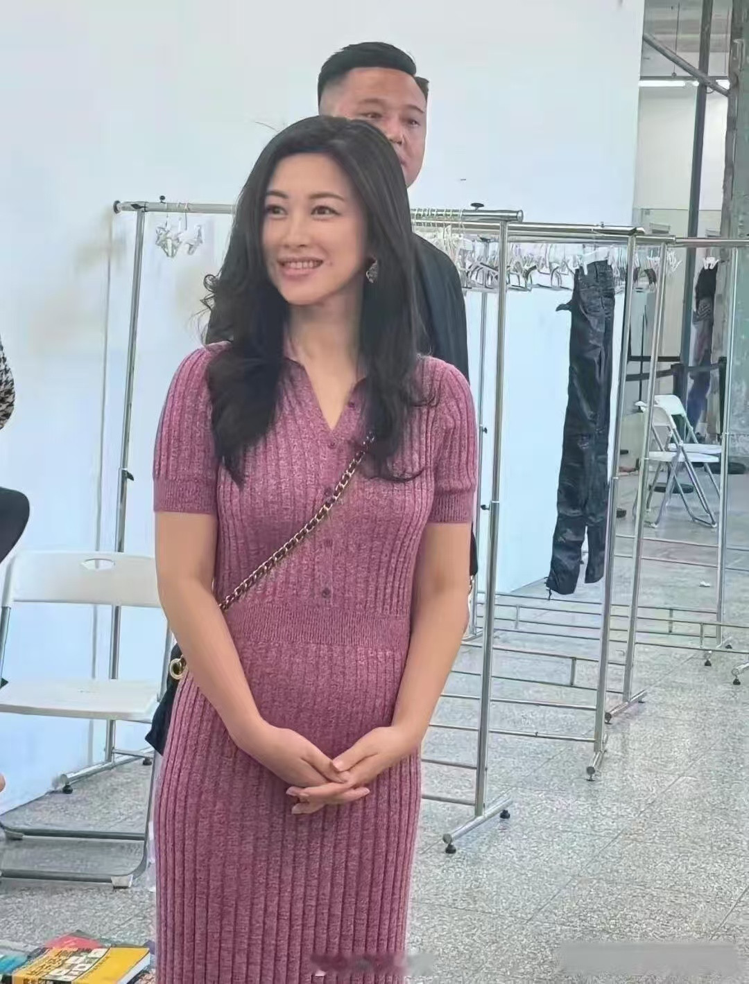 朱珠算是治好了我的身材焦虑…