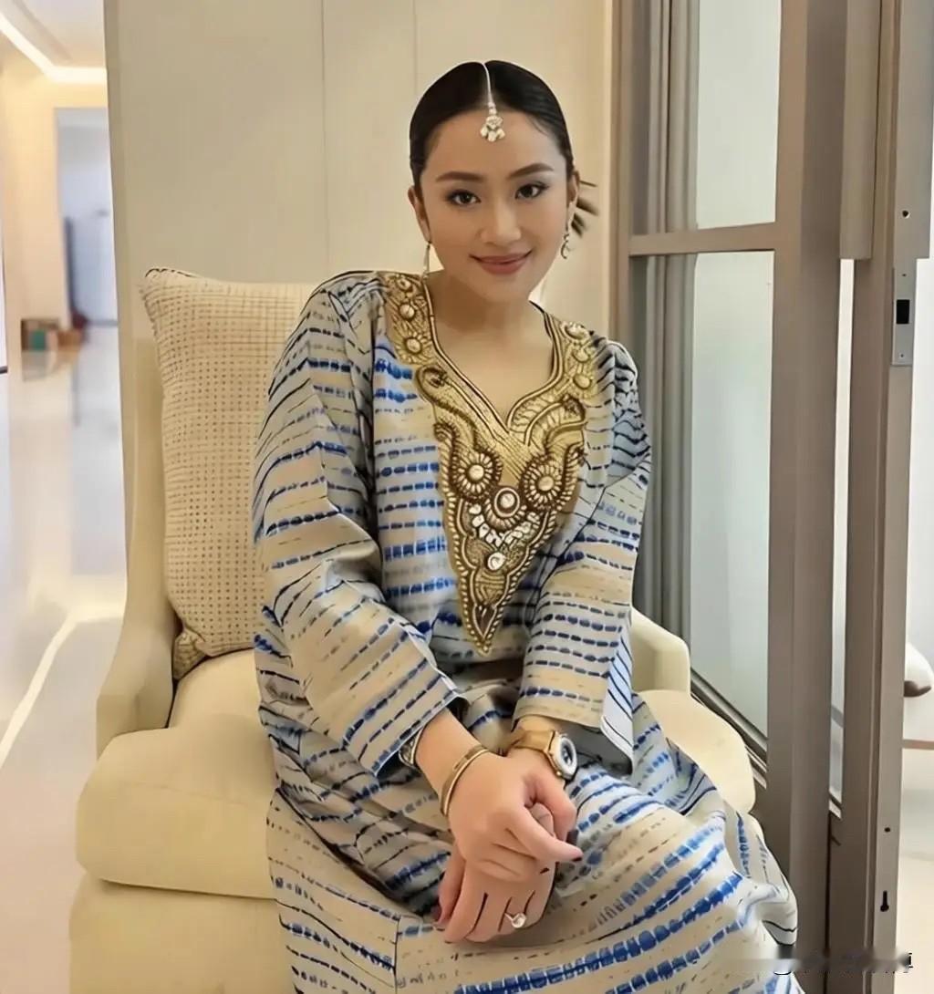 泰国政局已定，阿努廷胜利了，佩通坦也赢了。阿努廷领导的自豪党赢得了大选，与为